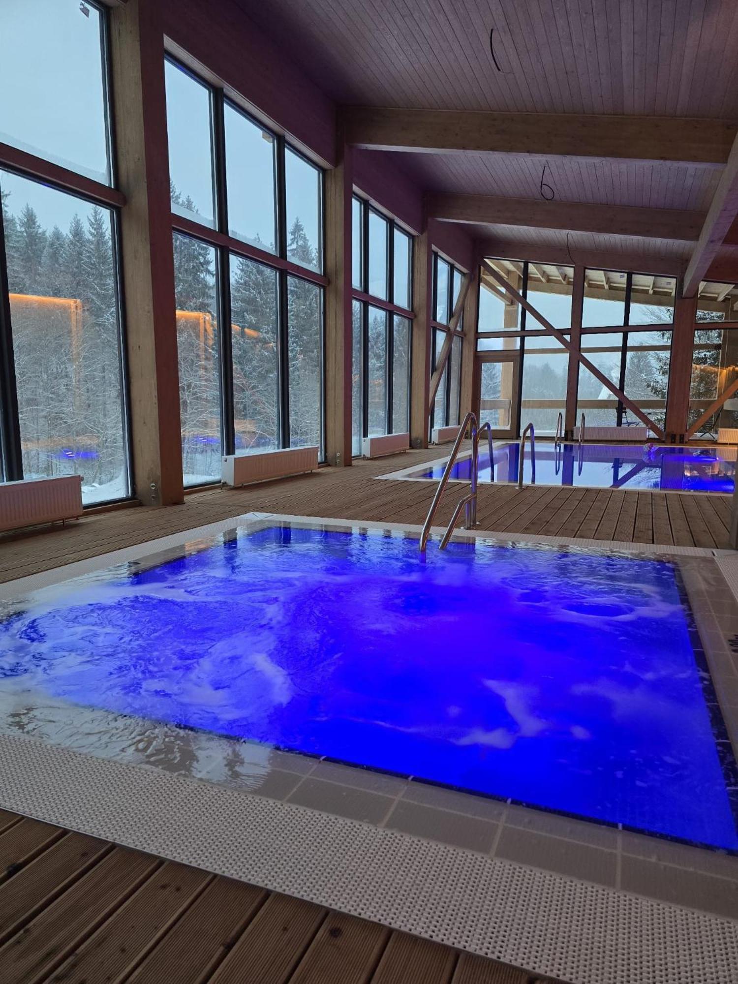 Monte Cervo Bio Hotel & Spa Ковасна Екстериор снимка