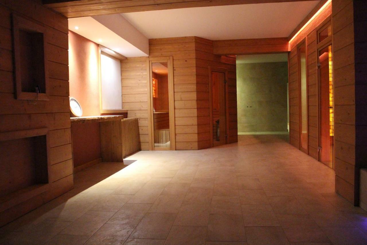 Monte Cervo Bio Hotel & Spa Ковасна Екстериор снимка