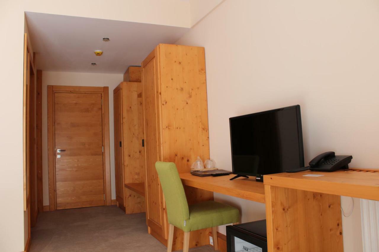 Monte Cervo Bio Hotel & Spa Ковасна Екстериор снимка